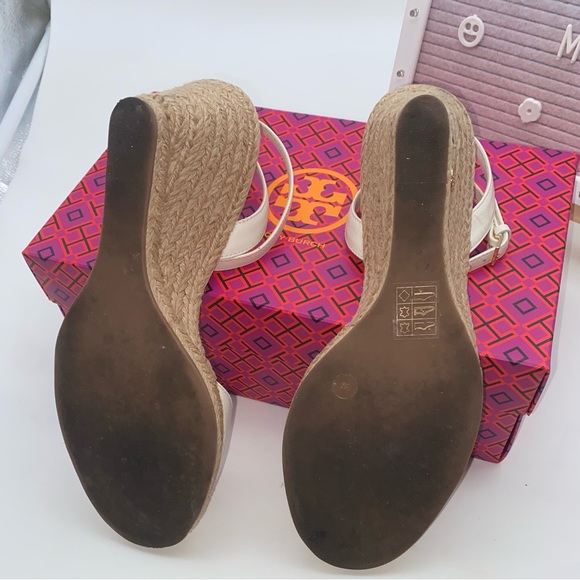 EUC Tory Burch wedge size 9 off white - Picture 5 of 5